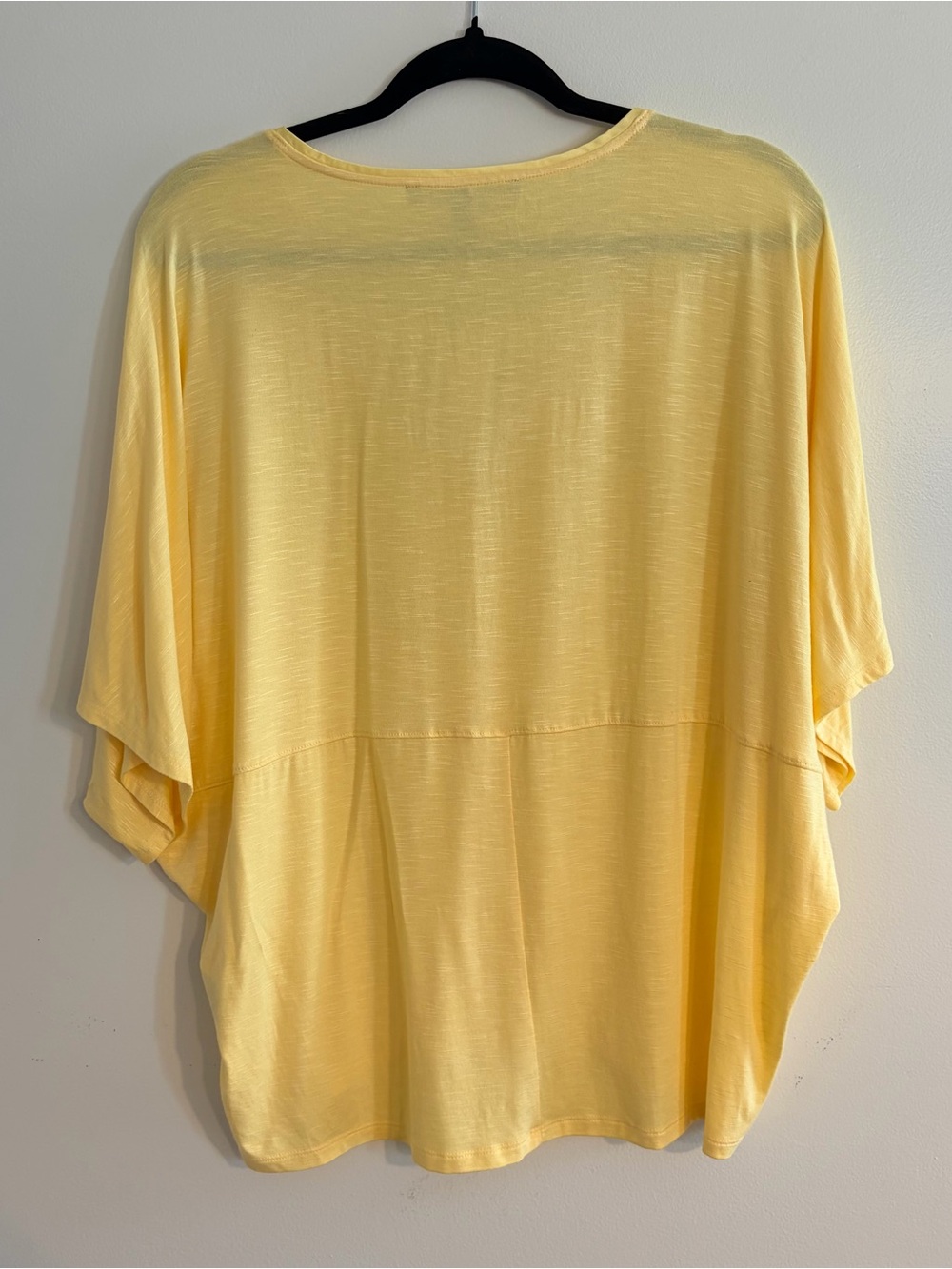 White House Black Market Pale Yellow V-Neck Dolman Top - Picture 2 of 7